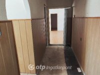 Eladó téglalakás, Várpalotán 37.1 M Ft, 2 szobás