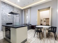 Kiadó téglalakás, albérlet, V. kerületben, Kossuth Lajos utcában