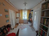 Eladó családi ház, Ózdon 48.5 M Ft, 4+1 szobás