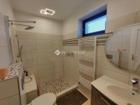 Eladó családi ház, Monoron 109 M Ft, 4 szobás