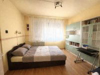 Eladó panellakás, Győrött 53.5 M Ft, 3+1 szobás