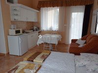 Eladó családi ház, Bükön 169 M Ft, 9+1 szobás