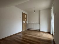 Eladó családi ház, Veresegyházon 120.99 M Ft, 5 szobás