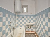 Eladó családi ház, Vecsésen 82 M Ft, 3 szobás