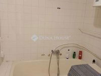 Eladó téglalakás, Pécsett 44.5 M Ft, 2 szobás