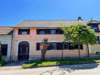 Eladó családi ház, Tatán 94 M Ft, 5 szobás