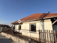 Eladó családi ház, Vecsésen 59.9 M Ft, 4 szobás