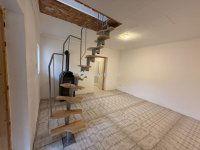 Eladó családi ház, Áporkán 58.5 M Ft, 8 szobás