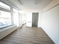 Kiadó iroda, Szegeden, Mérey utcában 112 E Ft / hó, 3 szobás