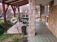 Eladó családi ház, Vácon 104.99 M Ft, 6 szobás