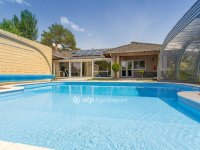 Eladó családi ház, Balatonfenyvesen 369 M Ft, 12 szobás