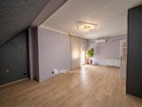 Eladó családi ház, Taksonyon 129.9 M Ft, 6 szobás