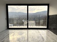 Eladó téglalakás, III. kerületben 145 M Ft, 2 szobás