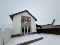 Eladó családi ház, Vecsésen 129 M Ft, 5 szobás