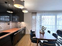 Kiadó téglalakás, albérlet, VI. kerületben, Benczúr utcában