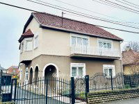 Eladó családi ház