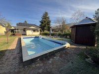 Eladó családi ház, Esztergomban 109.9 M Ft, 4 szobás