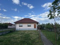 Eladó családi ház, Kartalon 59.99 M Ft, 2+1 szobás