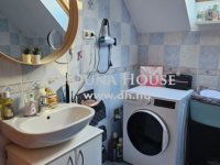 Eladó családi ház, Budakeszin 240 M Ft, 5 szobás