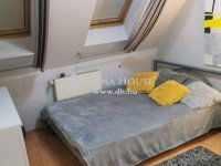 Eladó téglalakás, Pécsett 64.9 M Ft, 3 szobás