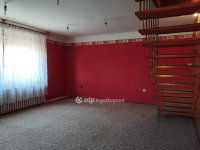 Eladó családi ház, Jászberényben 63 M Ft, 3+1 szobás