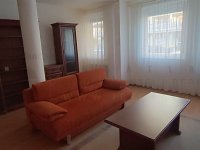 Kiadó téglalakás, albérlet, Szegeden, Sík Sándor utcában