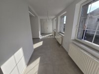 Eladó családi ház, Szabadbattyánban 74.6 M Ft, 4 szobás