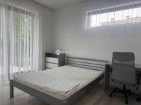 Kiadó téglalakás, albérlet, Debrecenben 450 E Ft / hó, 3 szobás