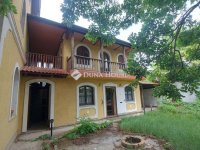 Eladó családi ház, Kiskunlacházán 102 M Ft, 7 szobás