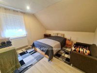 Eladó családi ház, Makláron 93 M Ft, 6 szobás