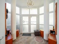 Eladó családi ház, II. kerületben 361.95 M Ft, 4 szobás