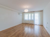 Eladó panellakás, Kecskeméten 42 M Ft, 2 szobás