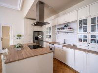 Eladó téglalakás, XIV. kerületben 180 M Ft, 4 szobás