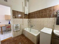 Eladó téglalakás, V. kerületben 75.9 M Ft, 2 szobás