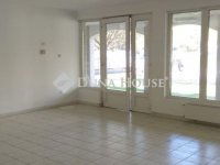 Eladó üzlethelyiség, XIV. kerületben 125 M Ft