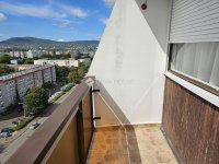Eladó panellakás, Pécsett 47.9 M Ft, 3 szobás