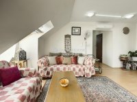 Eladó panellakás, VIII. kerületben 139.9 M Ft, 7 szobás