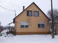 Eladó családi ház