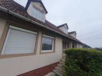 Eladó családi ház, Tapolcán 59.9 M Ft, 6 szobás