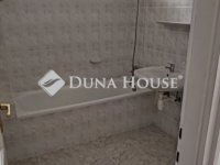 Eladó családi ház, Siklóson 96.5 M Ft, 5 szobás