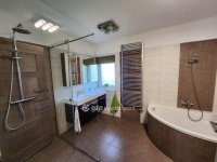 Eladó családi ház, Érden 299 M Ft, 7 szobás