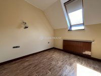 Eladó családi ház, Zamárdiban 144.9 M Ft, 7 szobás