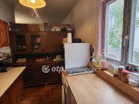 Eladó családi ház, Budakeszin 179.7 M Ft, 9 szobás