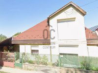 Eladó családi ház, Szadán 149 M Ft, 8 szobás