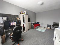 Eladó panellakás, Dunaújvárosban 32.5 M Ft, 1+2 szobás