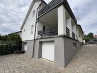 Eladó családi ház, Alcsútdobozon 119.9 M Ft, 5 szobás
