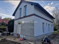 Eladó családi ház, Szegeden 119.9 M Ft, 3+1 szobás