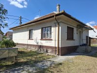 Eladó családi ház, Dunaharasztin 64 M Ft, 4 szobás