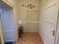 Eladó téglalakás, Pécsett 65.49 M Ft, 3 szobás