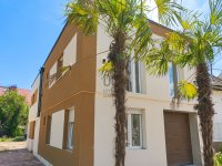 Eladó családi ház, XIV. kerületben 270 M Ft, 5 szobás